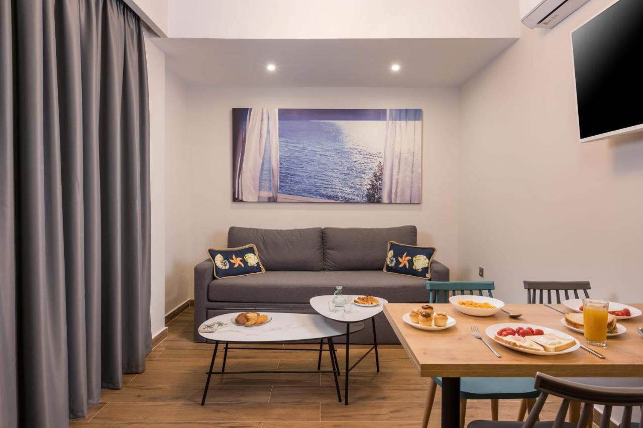 Aequor Luxury Rooms & Apartments 加藤-达拉特索 外观 照片