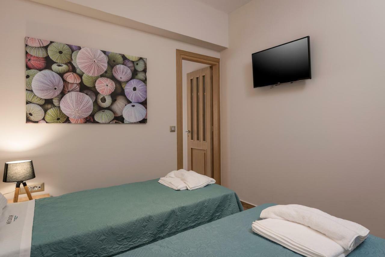 Aequor Luxury Rooms & Apartments 加藤-达拉特索 外观 照片